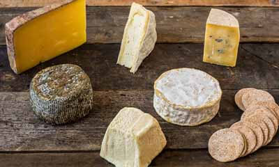 Win 1 of 3 Great British Cheese Awards Hampers
