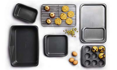 Win a Baking Tray Kit