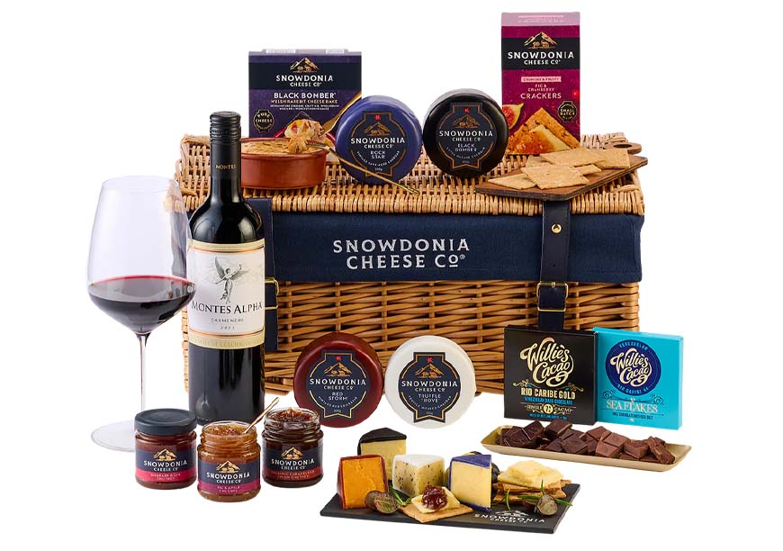 Free Snowdonia Cheese Selection & Wine Wicker Hamper